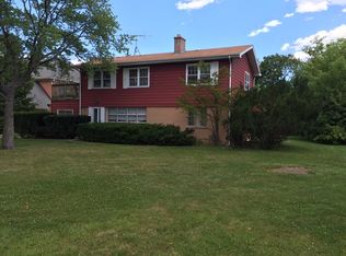 1443 Brandon Rd, Glenview, IL 60025