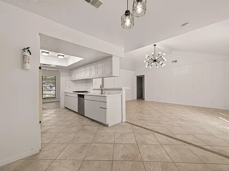 5523 Kuldell Dr — Photo 14