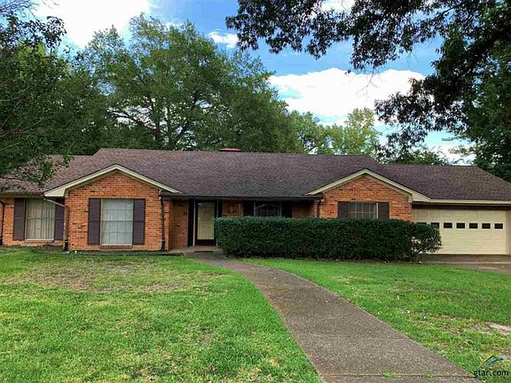 2nd image of 4800 Chad Dr