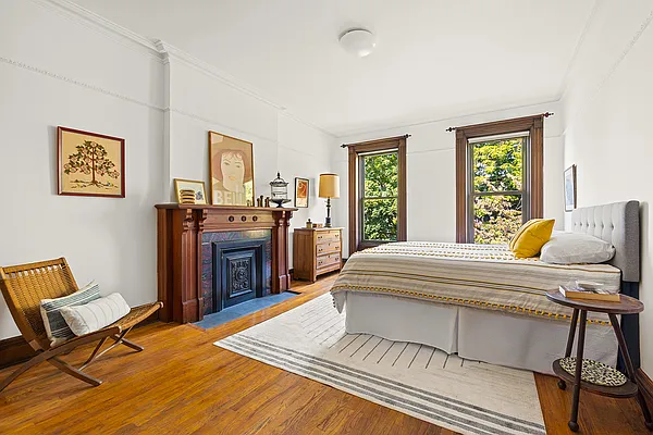 Sold by Corcoran | media 14