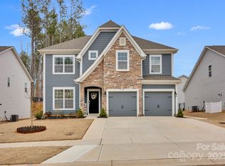 155 Autumnwood Rd, Troutman, NC 28166