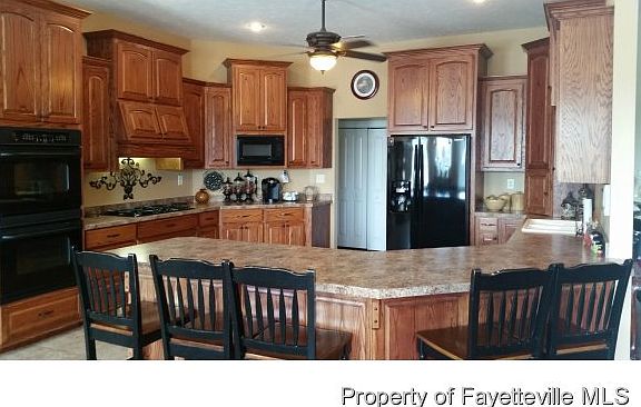4th image of 475 Clear Springs Dr