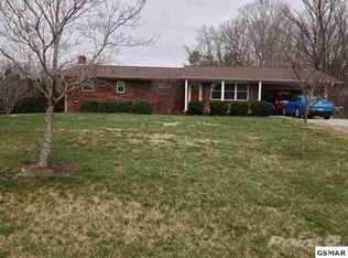 1342 Alberta Jones Rd, Dandridge, TN 37725