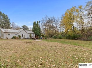 1212 Bluff St, Bellevue, NE 68005