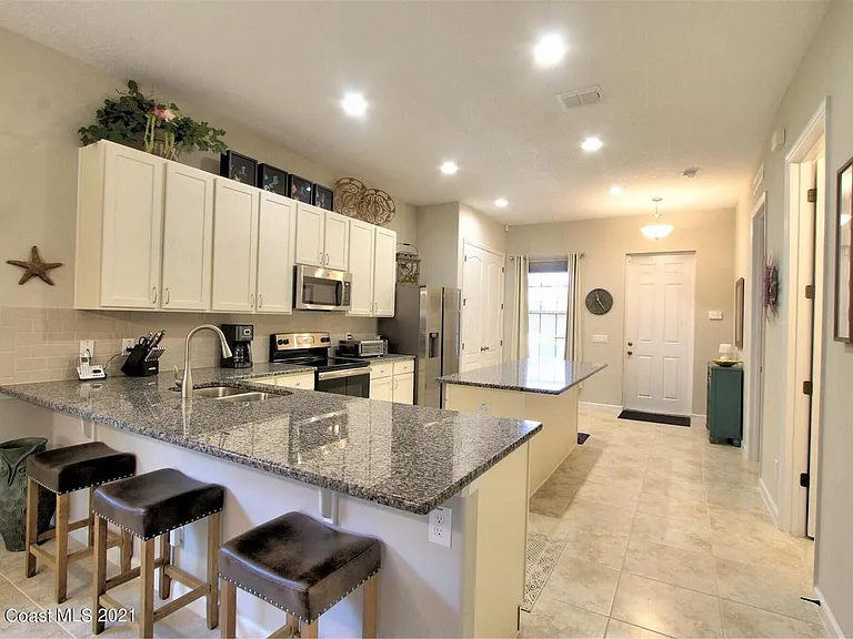 725 Simeon Dr — Photo 30