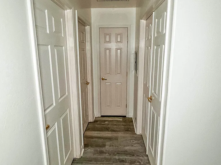 618 Spring Meadow Ct #1 — Photo 13