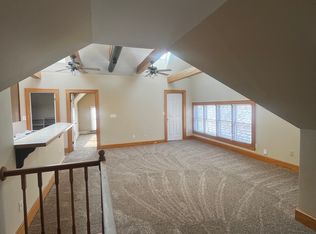 1512 N Jackson St #B, Milwaukee, WI 53202