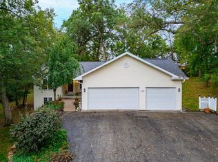 2209 Gainsboro Rd, Davis, IL 61019