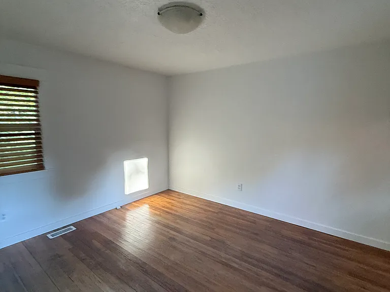 4417 W Rim St — Photo 5