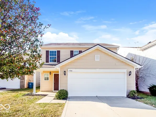 7924 Puckett Ln, Camby, IN 46113