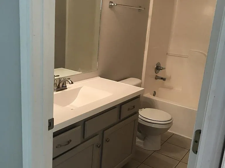 112 Bundy Ct — Photo 12