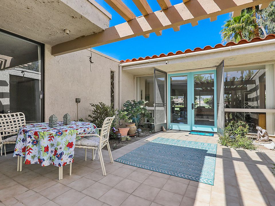 1st image of 43307 Lacovia Dr