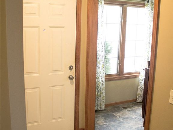 3rd image of 7526 Maeve Dr