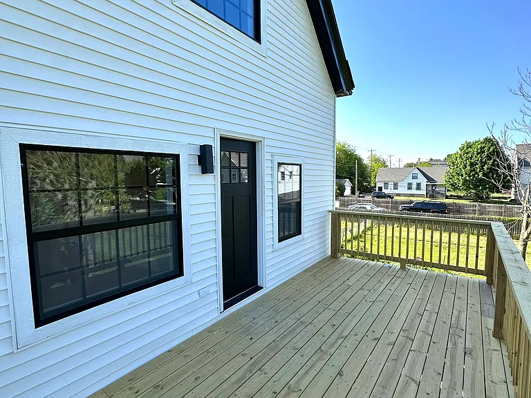 2519 N Vel R Phillips Ave #2519A — Photo 9
