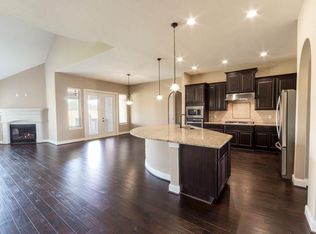 2719 Emerald Pines Ln, Rosharon, TX 77583