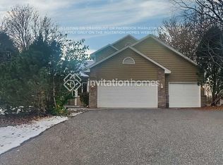 8601 Upland Ln N, Maple Grove, MN 55311