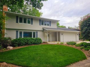 2539 Northern Hills Ct NE, Rochester, MN 55906