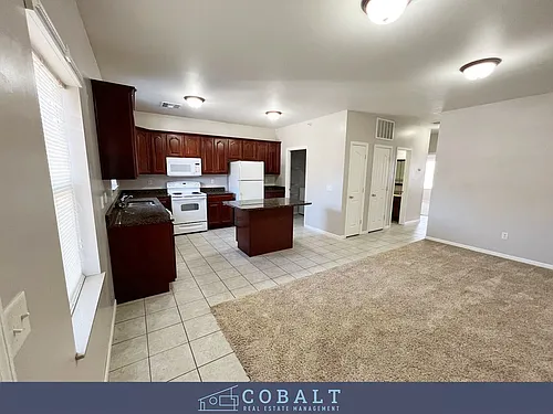 1126 Bertrand St Photo 1