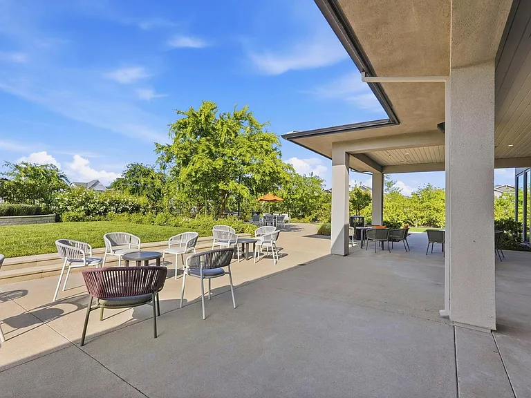 2809 Earthened Walk — Photo 42