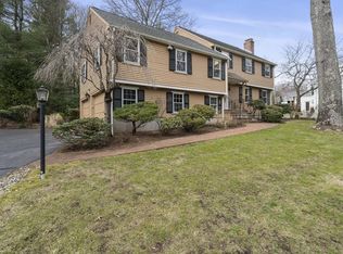 14 Stonehurst Rd, Needham, MA 02492