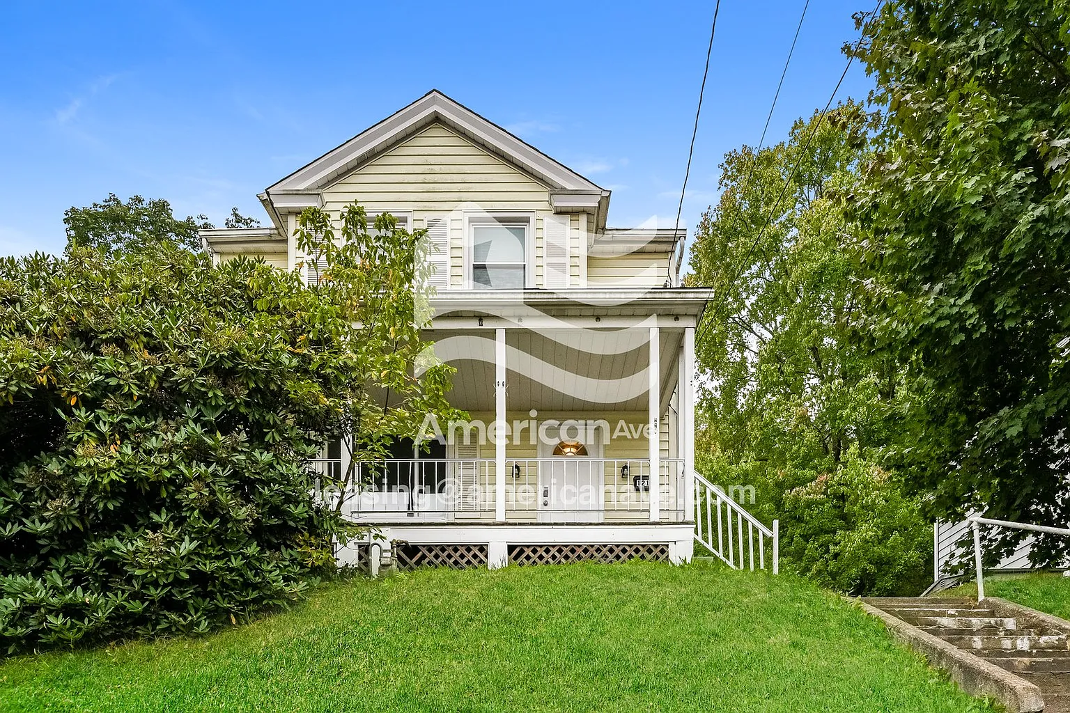 1217 Wade St photo 1