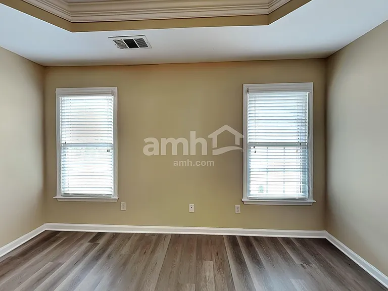 637 Rebecca Ives Dr NW — Photo 13