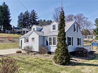 232 Church St SW, Sugarcreek, OH 44681