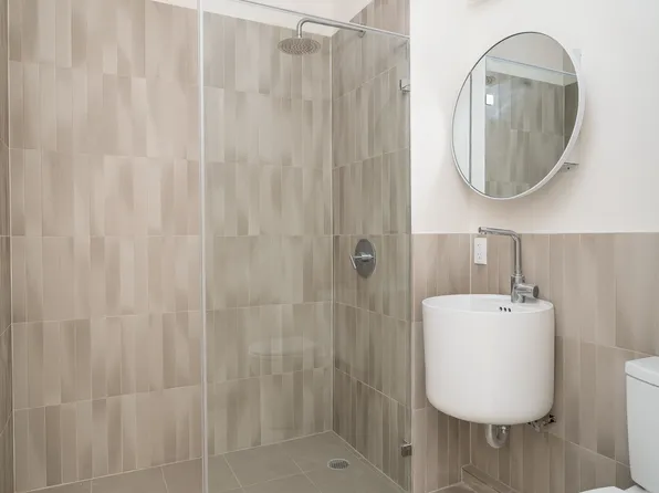 819 Dean Street image 26 of 33