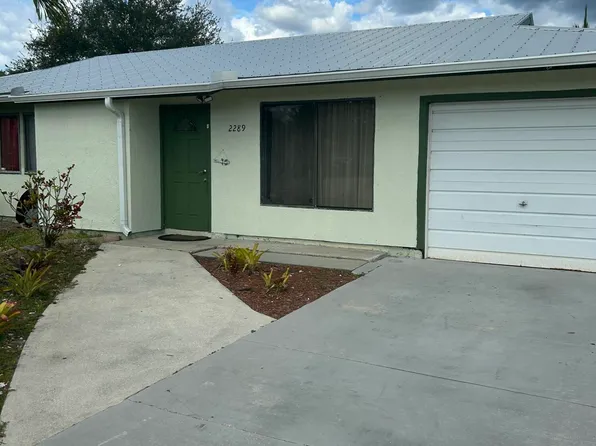 2289 SE Seamist St, Port Saint Lucie, FL 34952