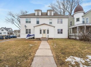 1102-1104 Hammond Ave, Superior, WI 54880