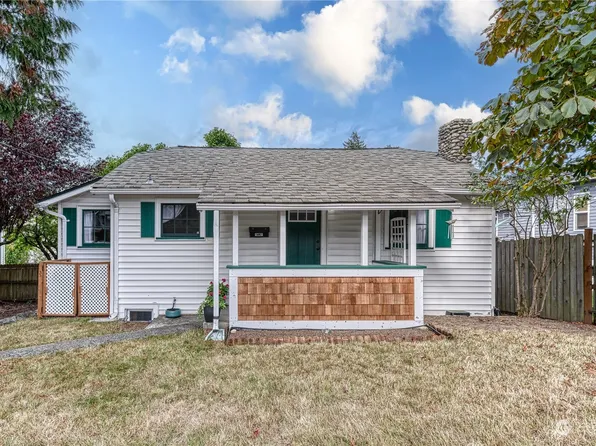 1704 15th Street, Bremerton, WA 98337