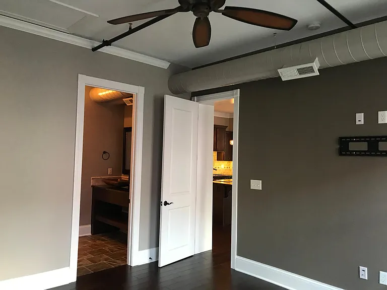 519 Main St #C — Photo 11
