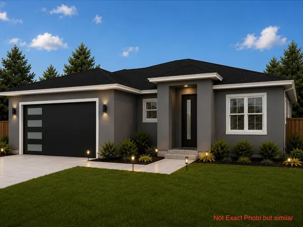 401 Hogan St, Sunnyside, WA 98944