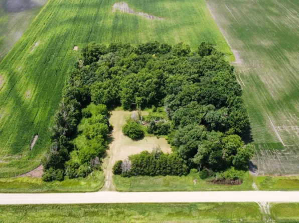 45890 60th Ave, Buffalo Center, IA 50424