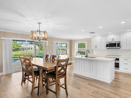 6353 Lansdowne Circle, Boynton Beach, FL 33472