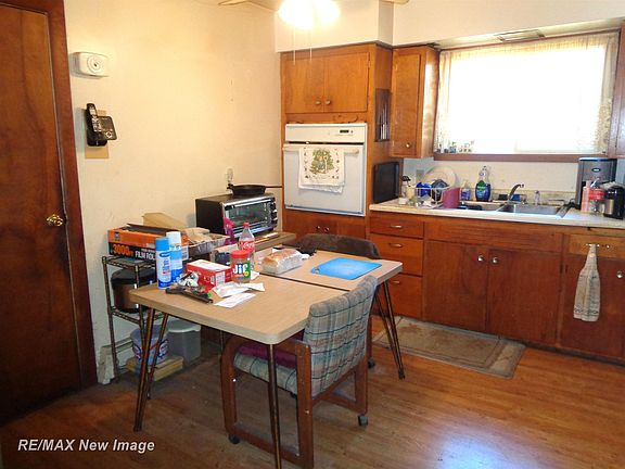 3rd image of 3751 Pierce Rd