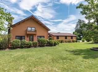 439 Dragon Rouge Dr, Greensburg, PA 15601