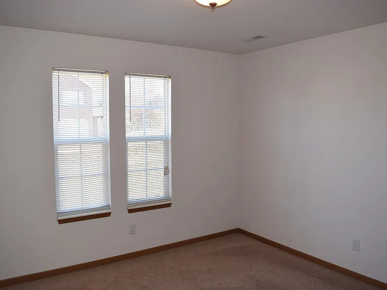 16865 Hurricane Ln #B — Photo 10