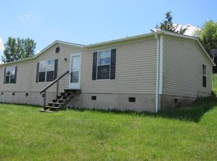 228 School House Rd, Gap Mills, WV 24941