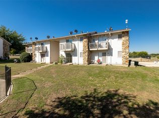 104 Harbor Dr Unit 111, Runaway Bay, TX 76426
