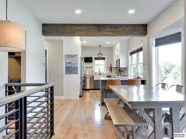 6702 Spencer St, Omaha, NE 68104