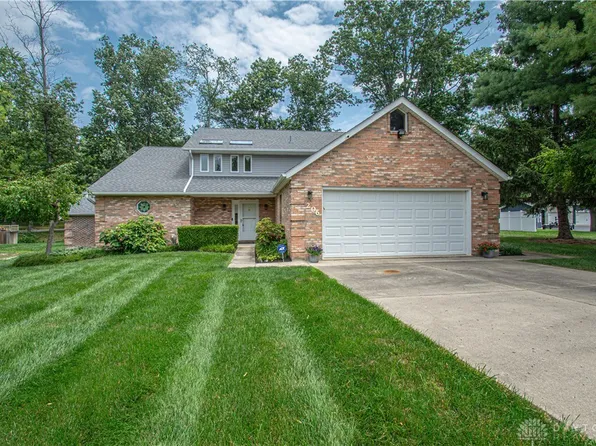 206 Plunder Cv, Eaton, OH 45320