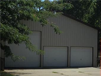 2nd image of 7511 High Dr