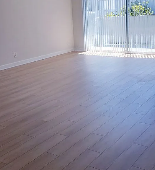 Encino Grand Manor — Photo 11