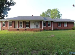 1808 Brashiers Chapel Rd, Arab, AL 35016