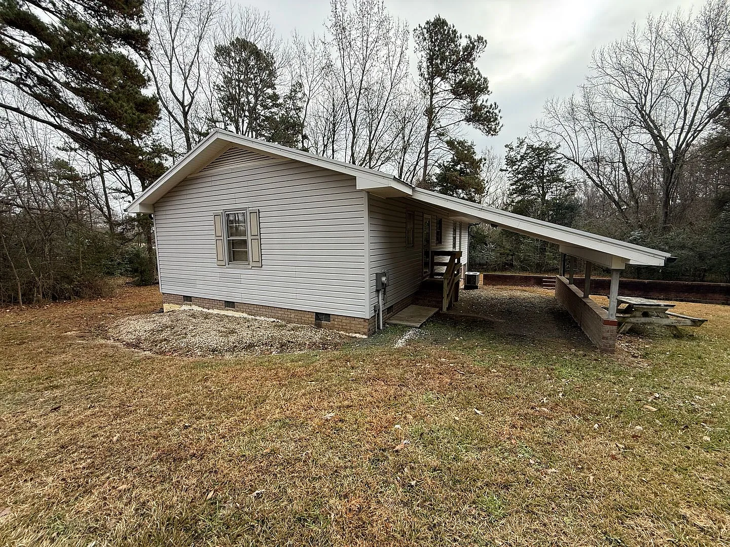2 Bedroom/2 Bath Home for Rent — Photo 2