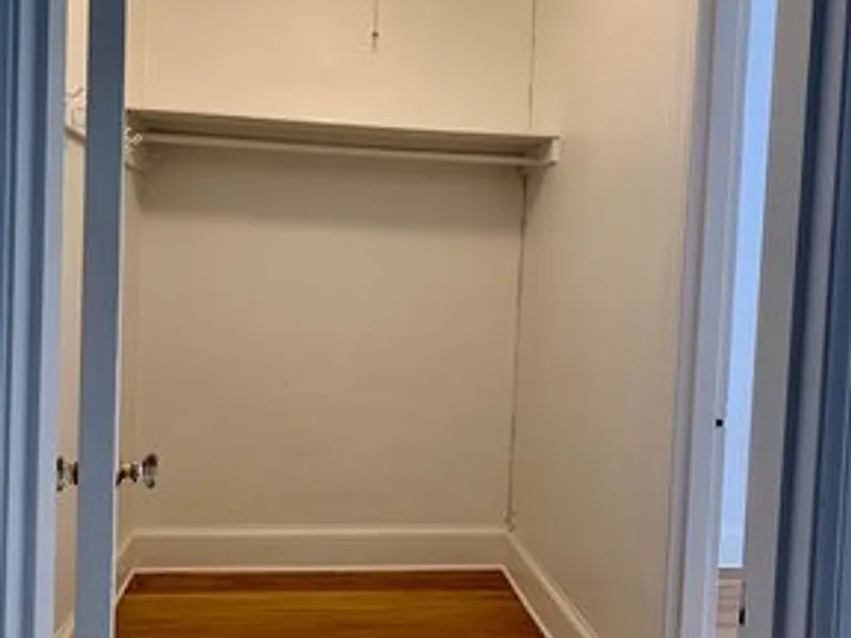 Campus Apartments — Photo 5