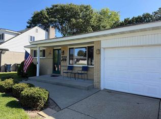 36826 Havana Dr, Sterling Heights, MI 48312