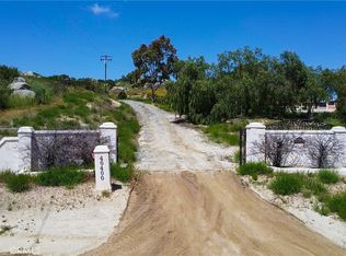 40400 Ivel Rd, Hemet, CA 92544