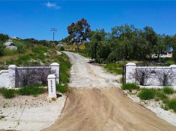 40400 Ivel Rd, Hemet, CA 92544
